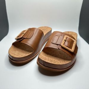NIB!! KORK-EASE - Womens - Tutsi Buckle, Sz 11, Brown